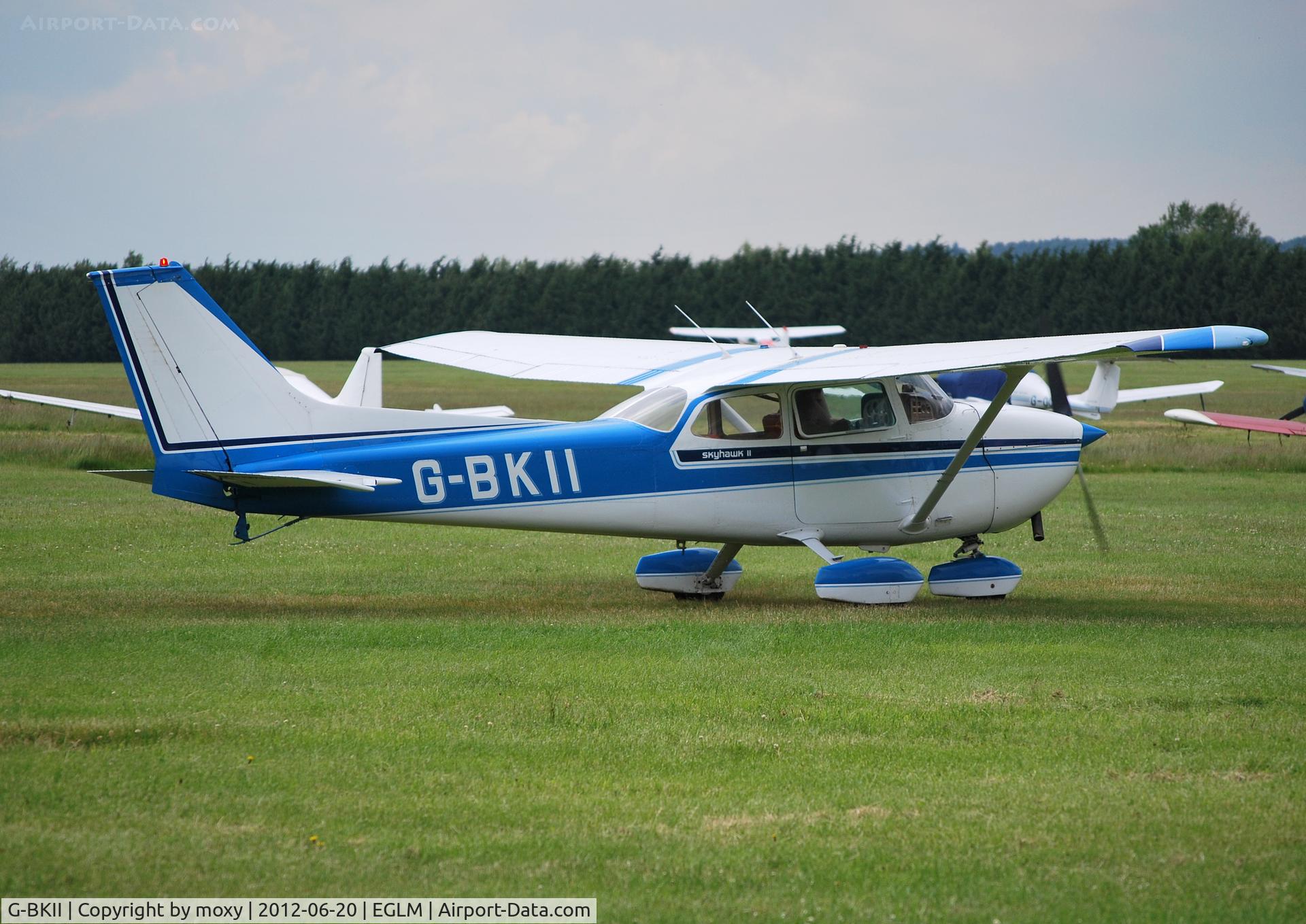 G-BKII, 1975 Reims F172M ll Skyhawk C/N 1370, Reims Cessna F172M Skyhawk at Wite Waltham. Ex PH-PLO.