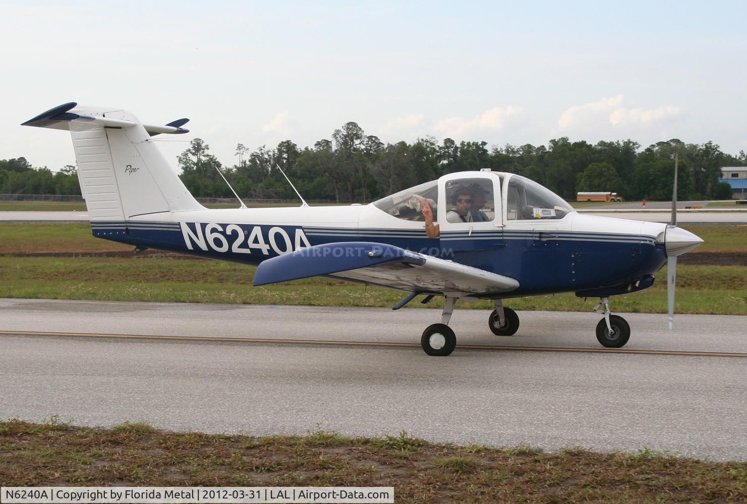 N6240A, 1978 Piper PA-38-112 Tomahawk Tomahawk C/N 38-78A0351, PA-38