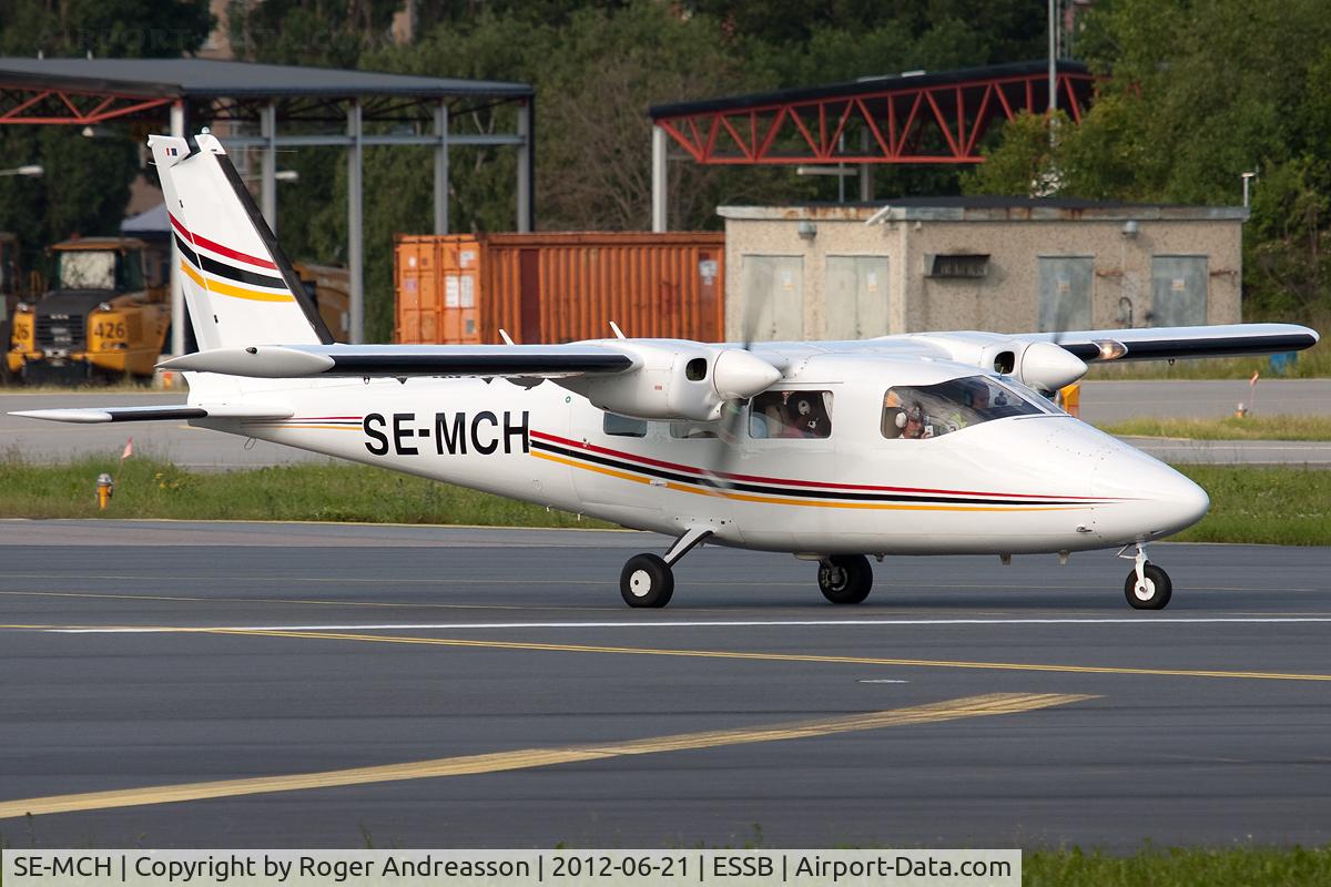 SE-MCH, 1981 Partenavia P-68C Observer C/N 231, About to take off from runway 12