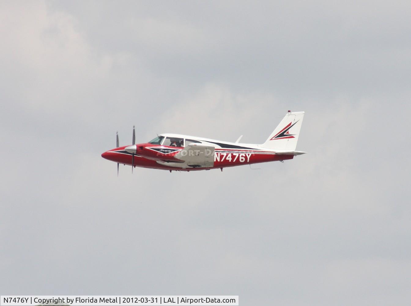 N7476Y, 1964 Piper PA-30-160 Twin Comanche Twin Comanche C/N 30-541, PA-30