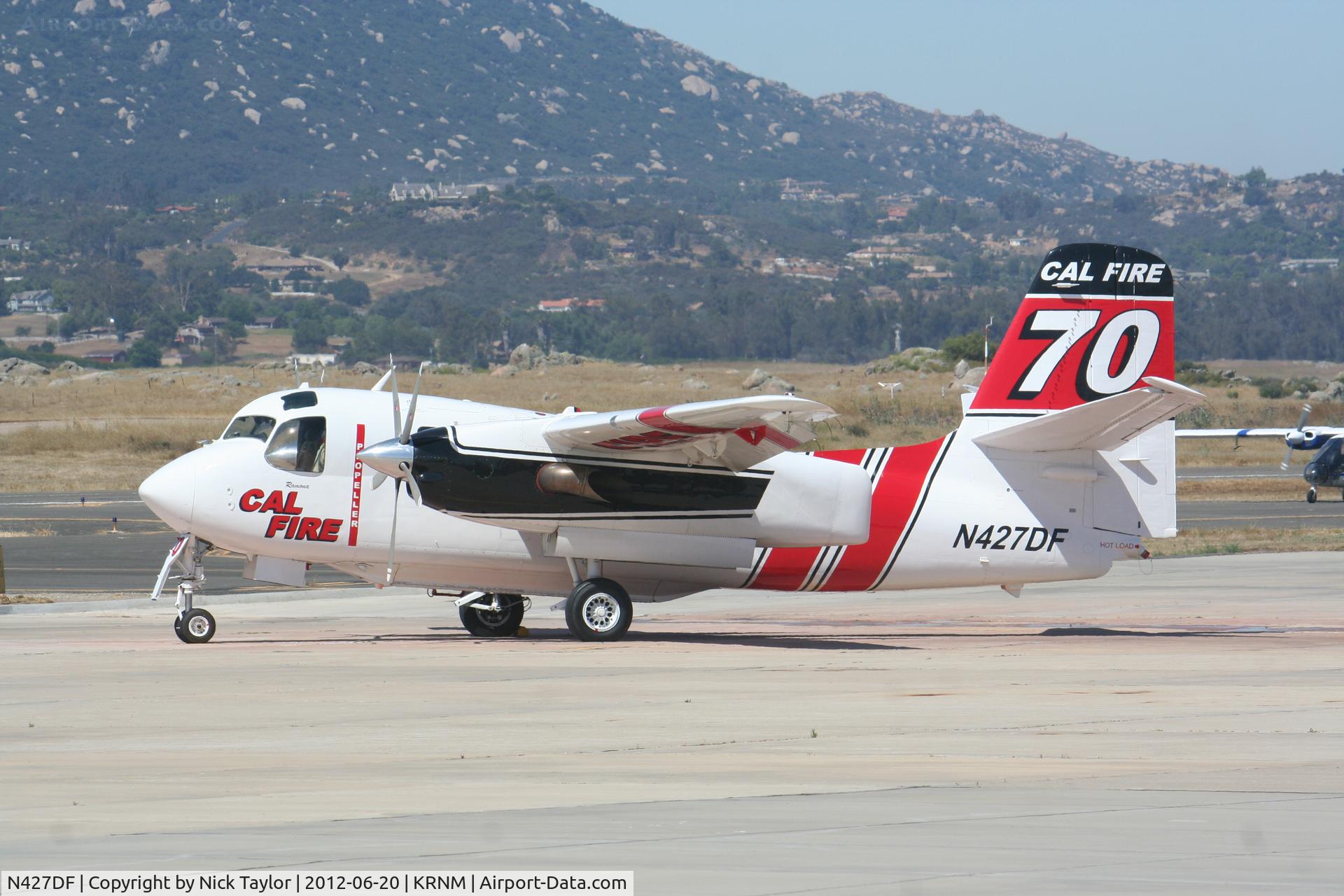 N427DF, 2001 Marsh Aviation S-2F3AT C/N 153570, On standby