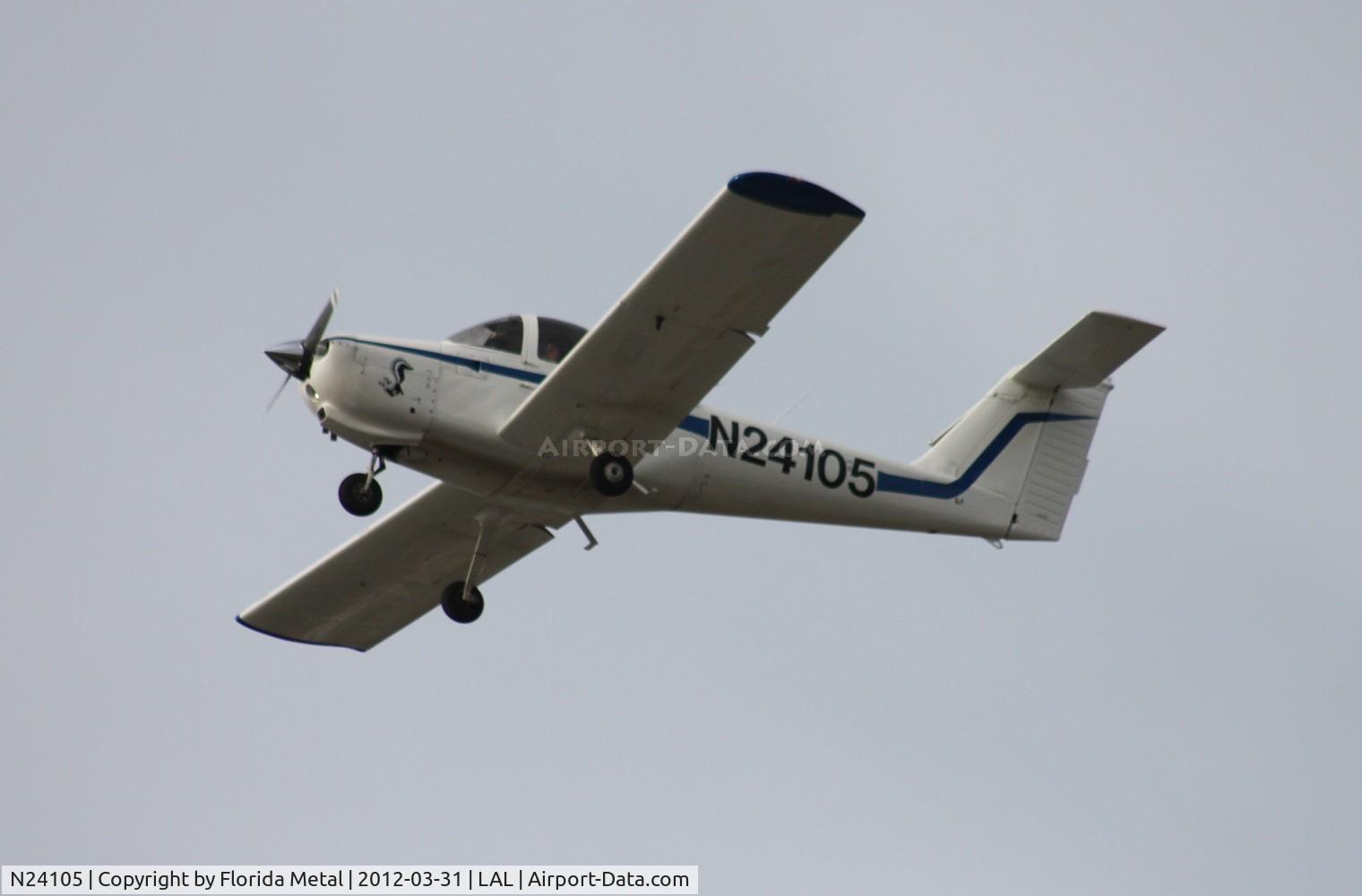 N24105, 1979 Piper PA-38-112 Tomahawk C/N 38-79A1084, PA-38