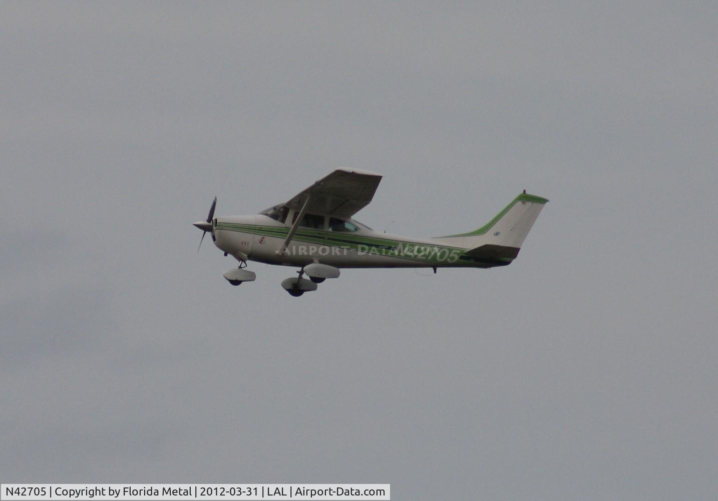 N42705, 1968 Cessna 182L Skylane C/N 18259150, Cessna 182L