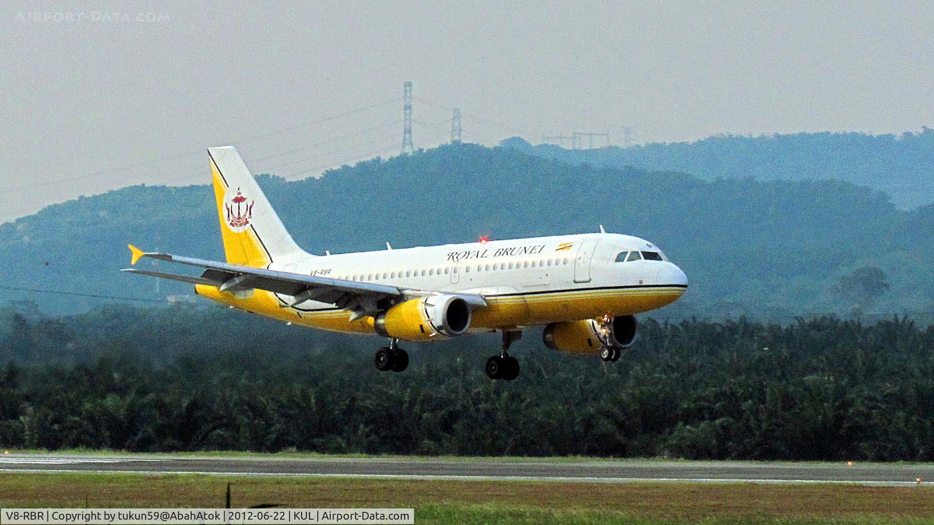 V8-RBR, 2003 Airbus A319-132 C/N 2032, Royal Brunei Airlines