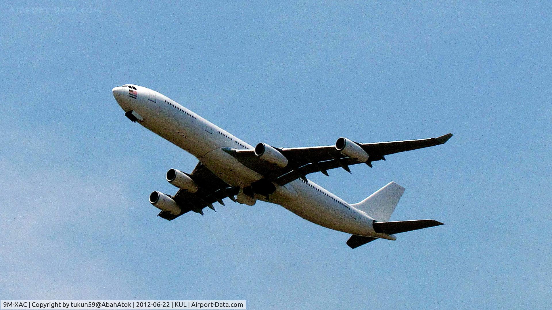 9M-XAC, 1998 Airbus A340-313X C/N 278, AirAsia X