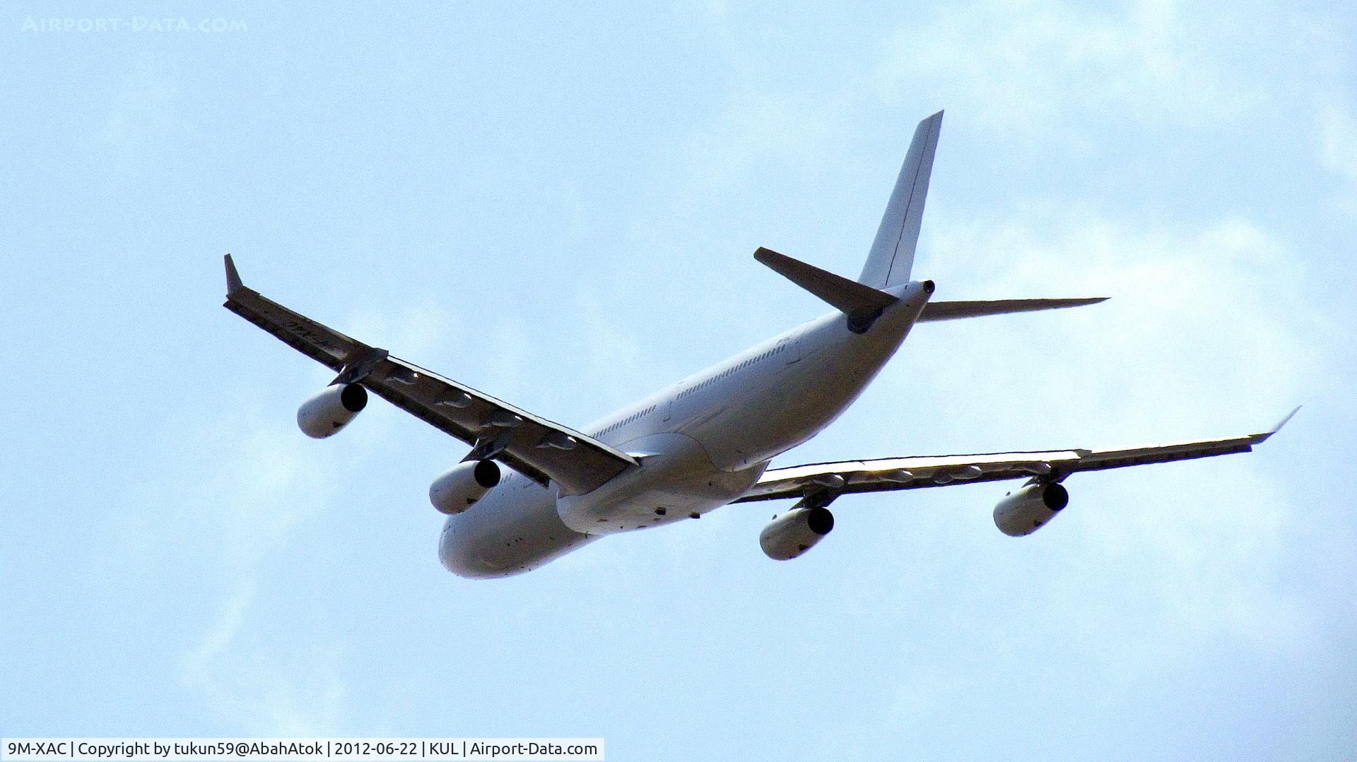 9M-XAC, 1998 Airbus A340-313X C/N 278, AirAsia X