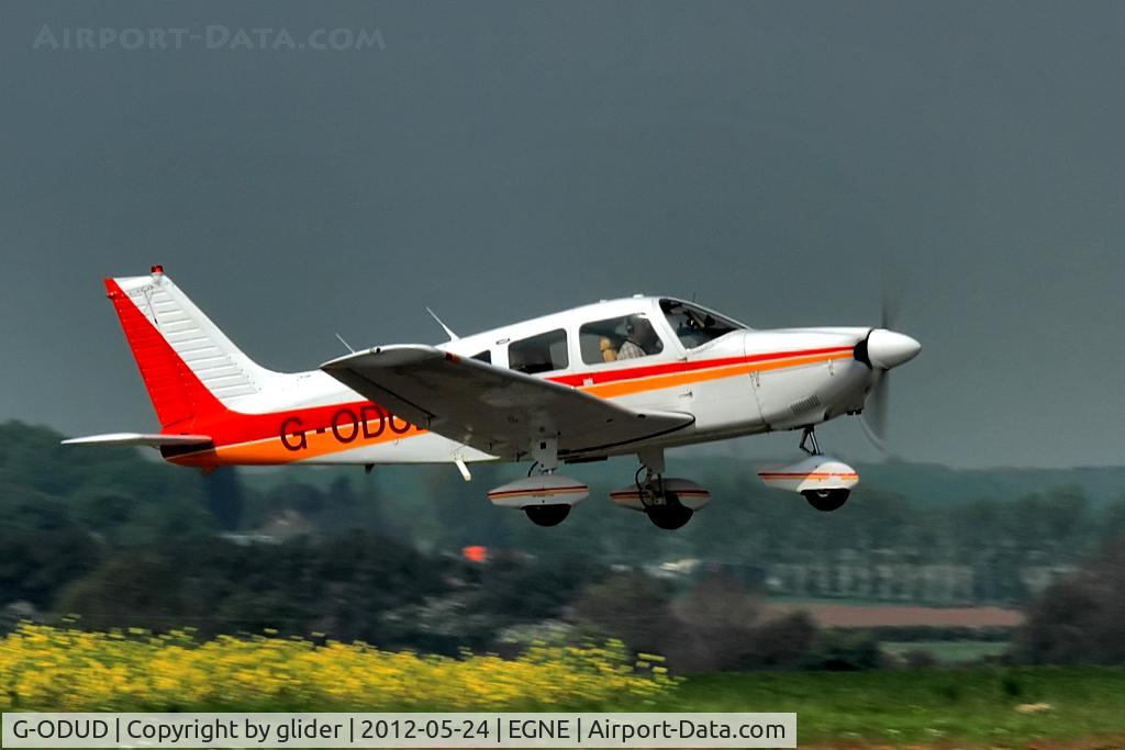 G-ODUD, 1977 Piper PA-28-181 Cherokee Archer II C/N 28-7790107, Crisp takeoff