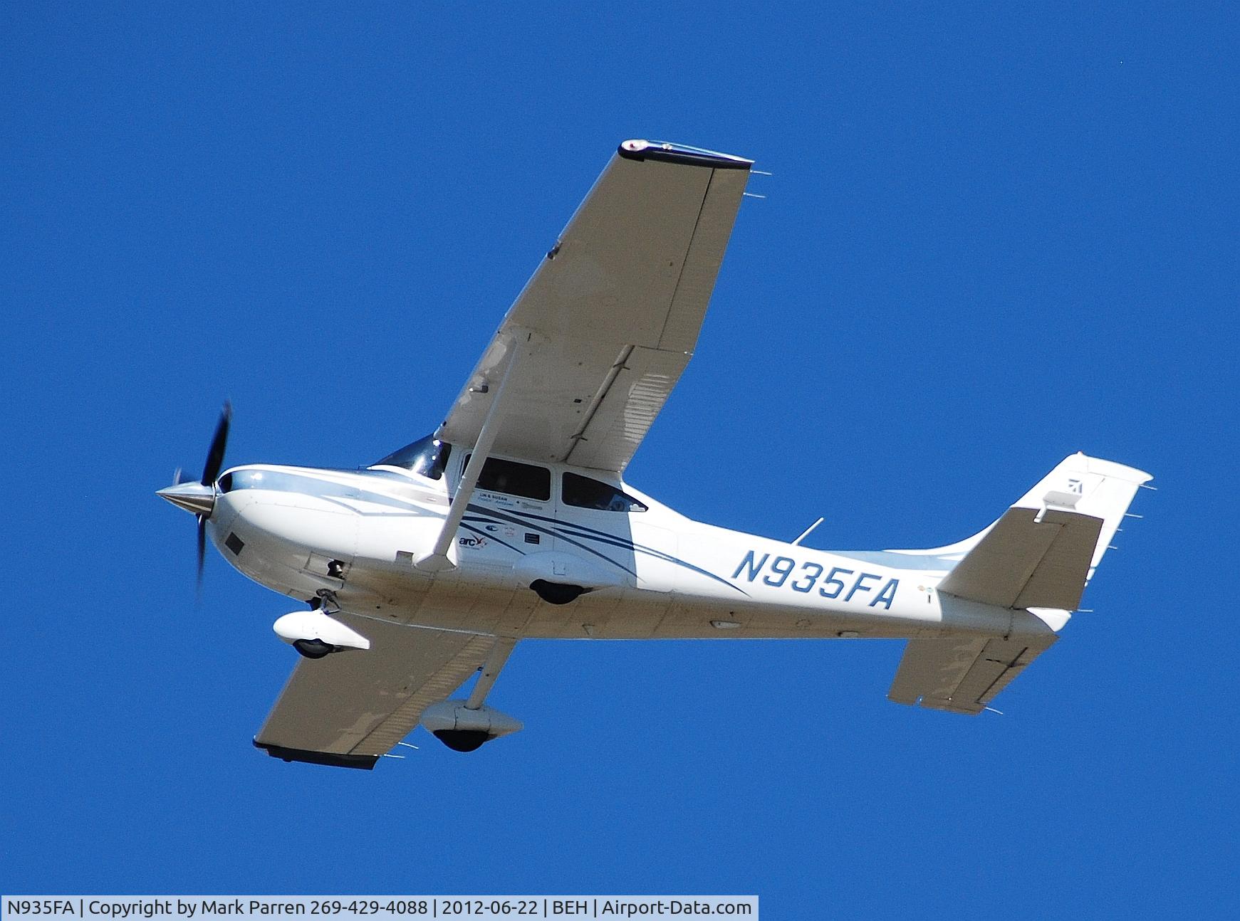 N935FA, 2007 Cessna 182T Skylane C/N 18281935, http://www.airraceclassic.org/
The 2012 Air Race Classic