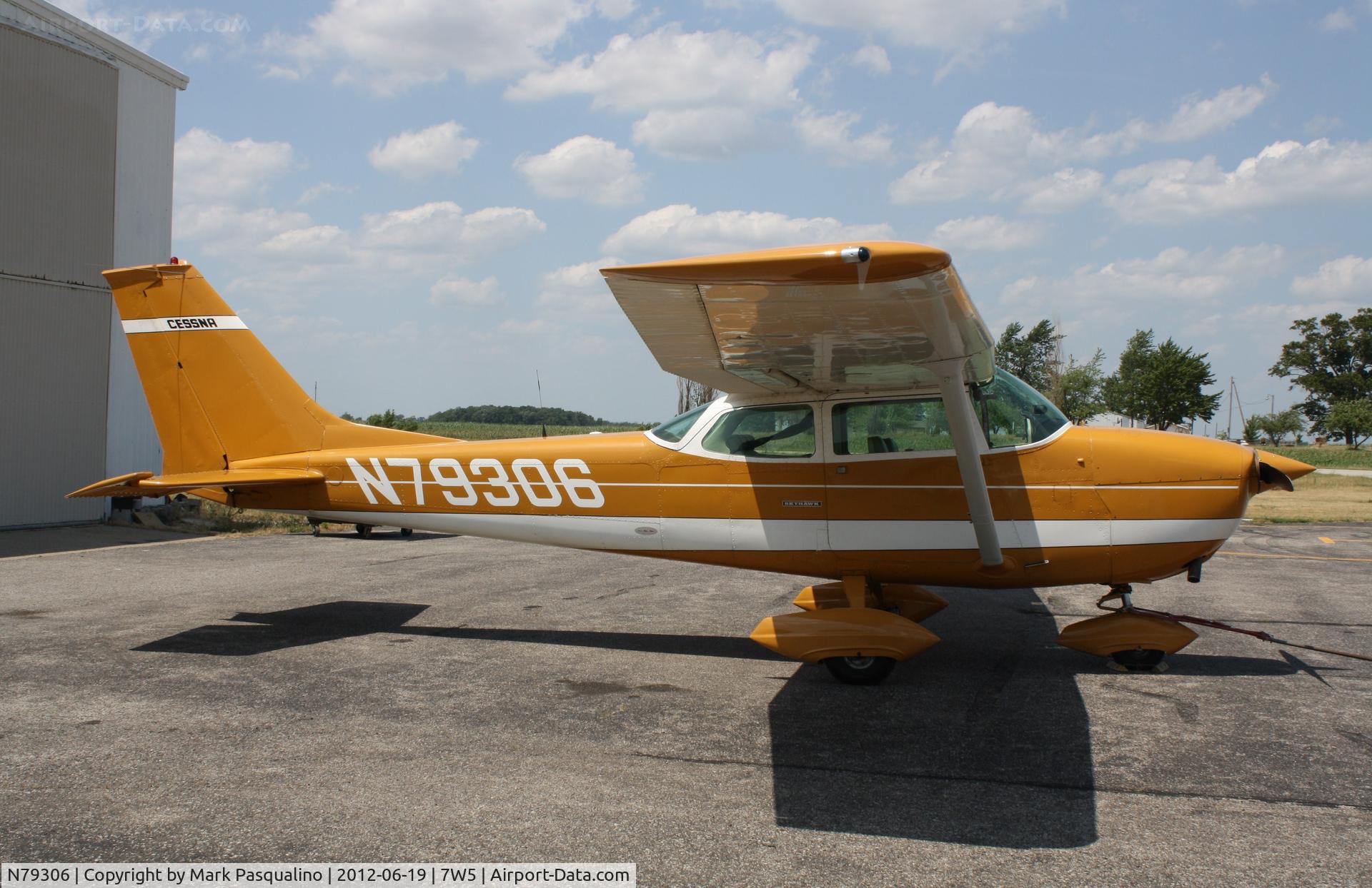 N79306, 1969 Cessna 172K Skyhawk C/N 17258032, Cessna 172K