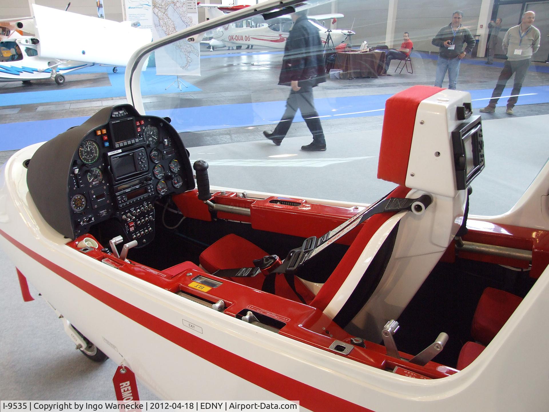 I-9535, Iniziative Industriali Italiane Sky Arrow 450 TS C/N Not found I-9535, Sky Arrow 450 TS at the AERO 2012, Friedrichshafen  #c