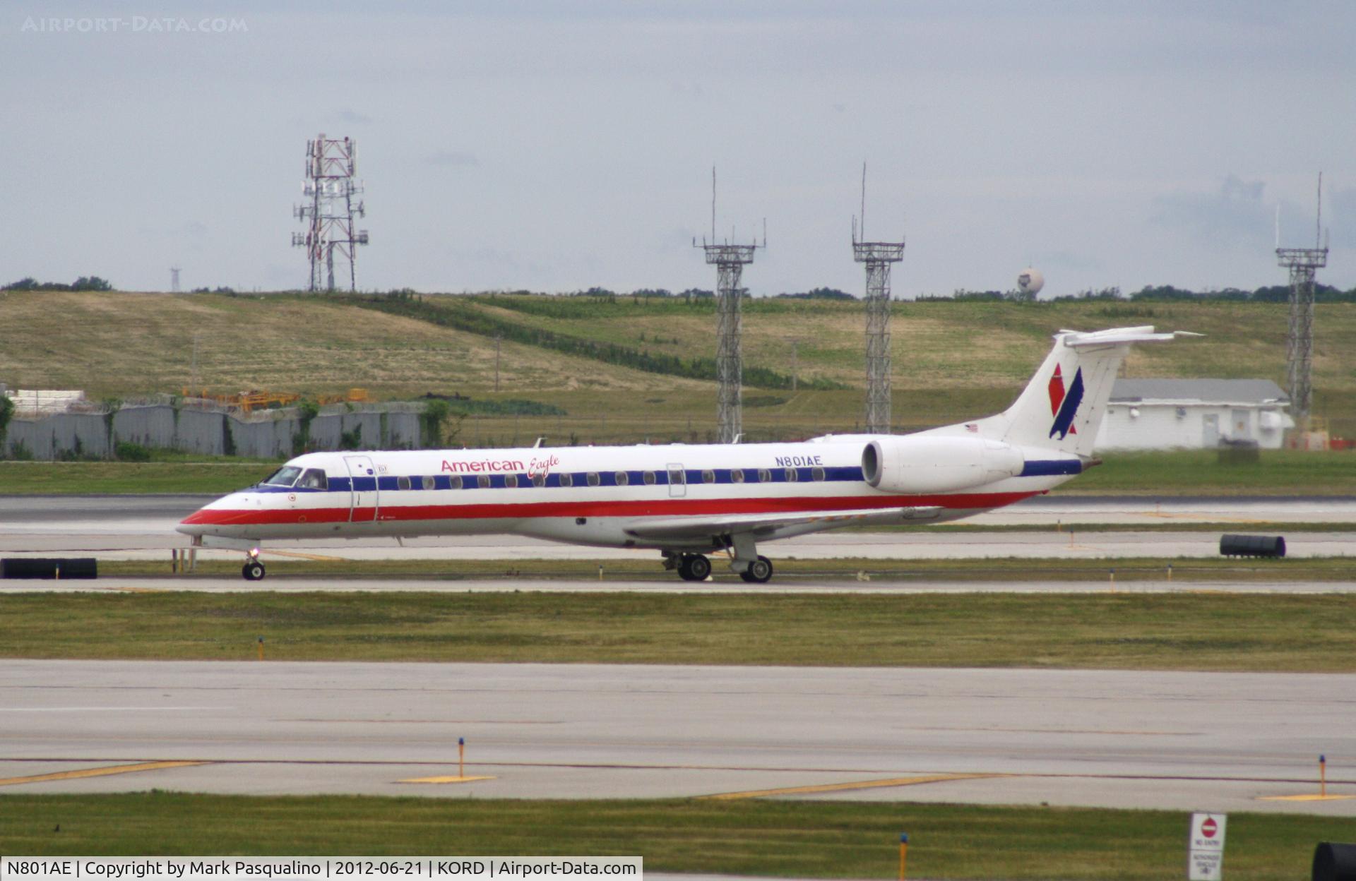 N801AE, 2001 Embraer ERJ-140LR (EMB-135KL) C/N 145469, EMB-135KL