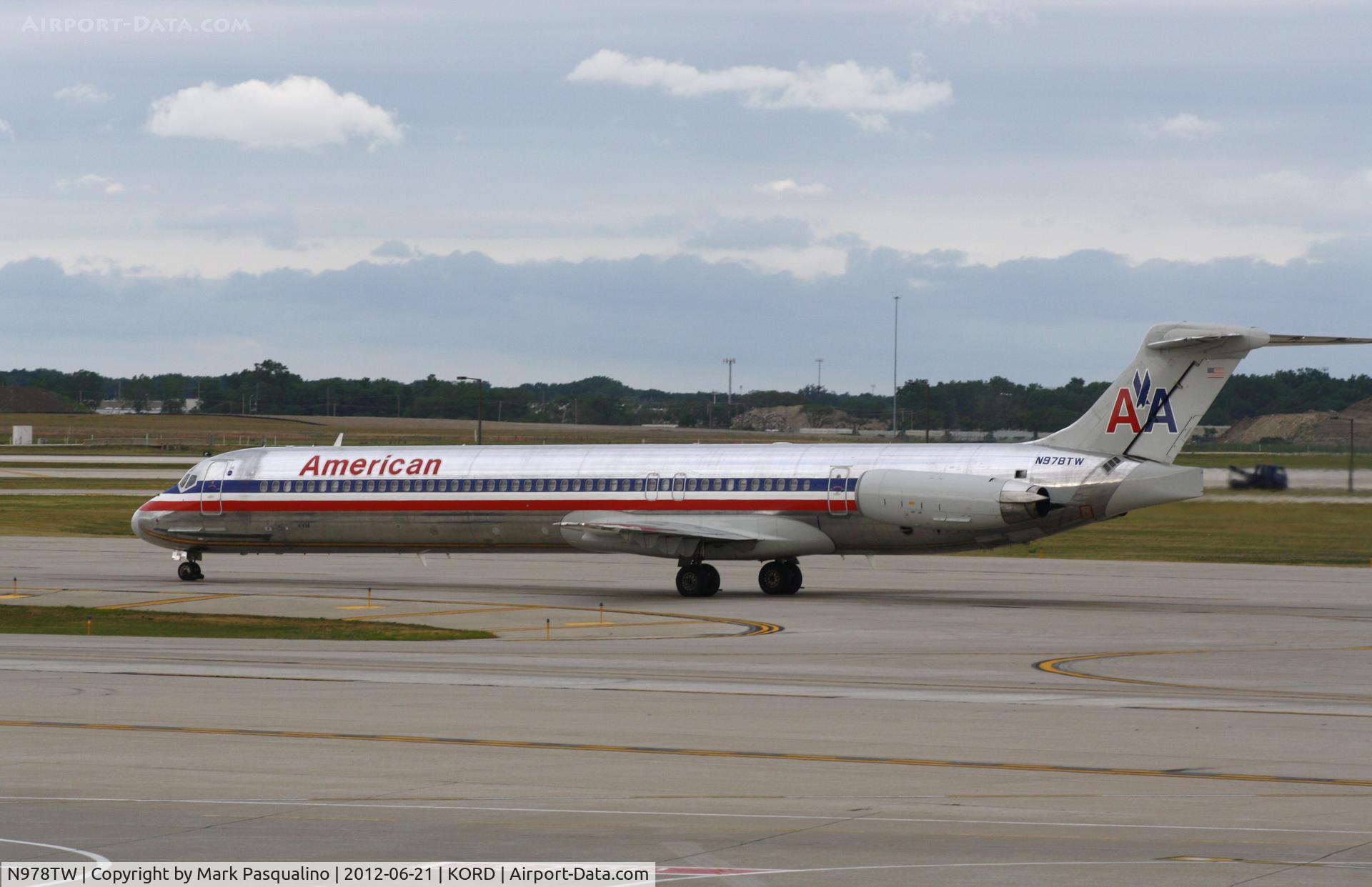 N978TW, 1999 McDonnell Douglas MD-83 (DC-9-83) C/N 53628, MD-83