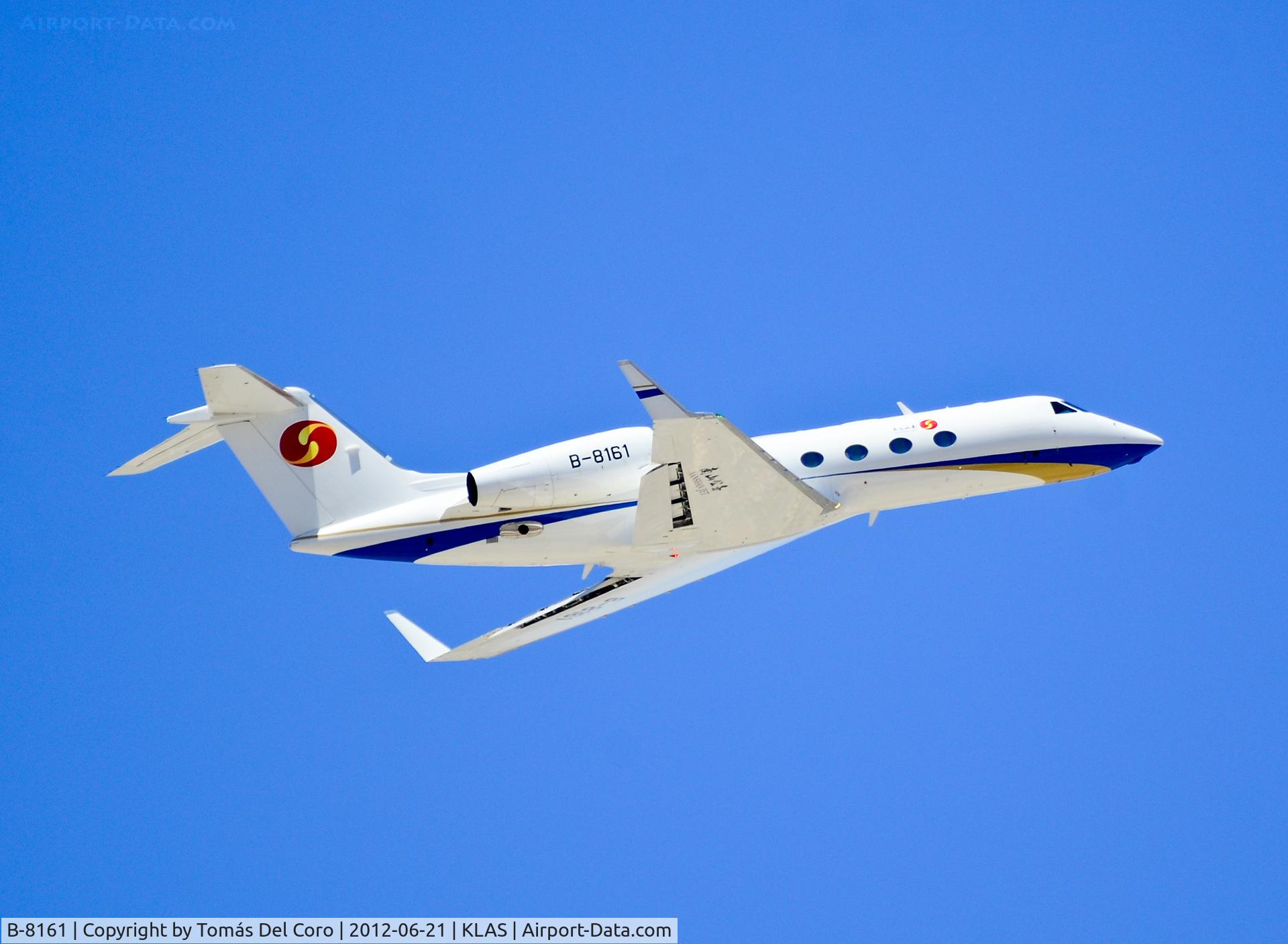 B-8161, 2011 Gulfstream Aerospace GIV-X (G450) C/N 4238, B-8161 Gulfstream Aerospace GIV-X (G450) C/N 4238 (ex N938GA)

- Las Vegas - McCarran International (LAS / KLAS)
USA - Nevada, June 21, 2012
Photo: Tomás Del Coro