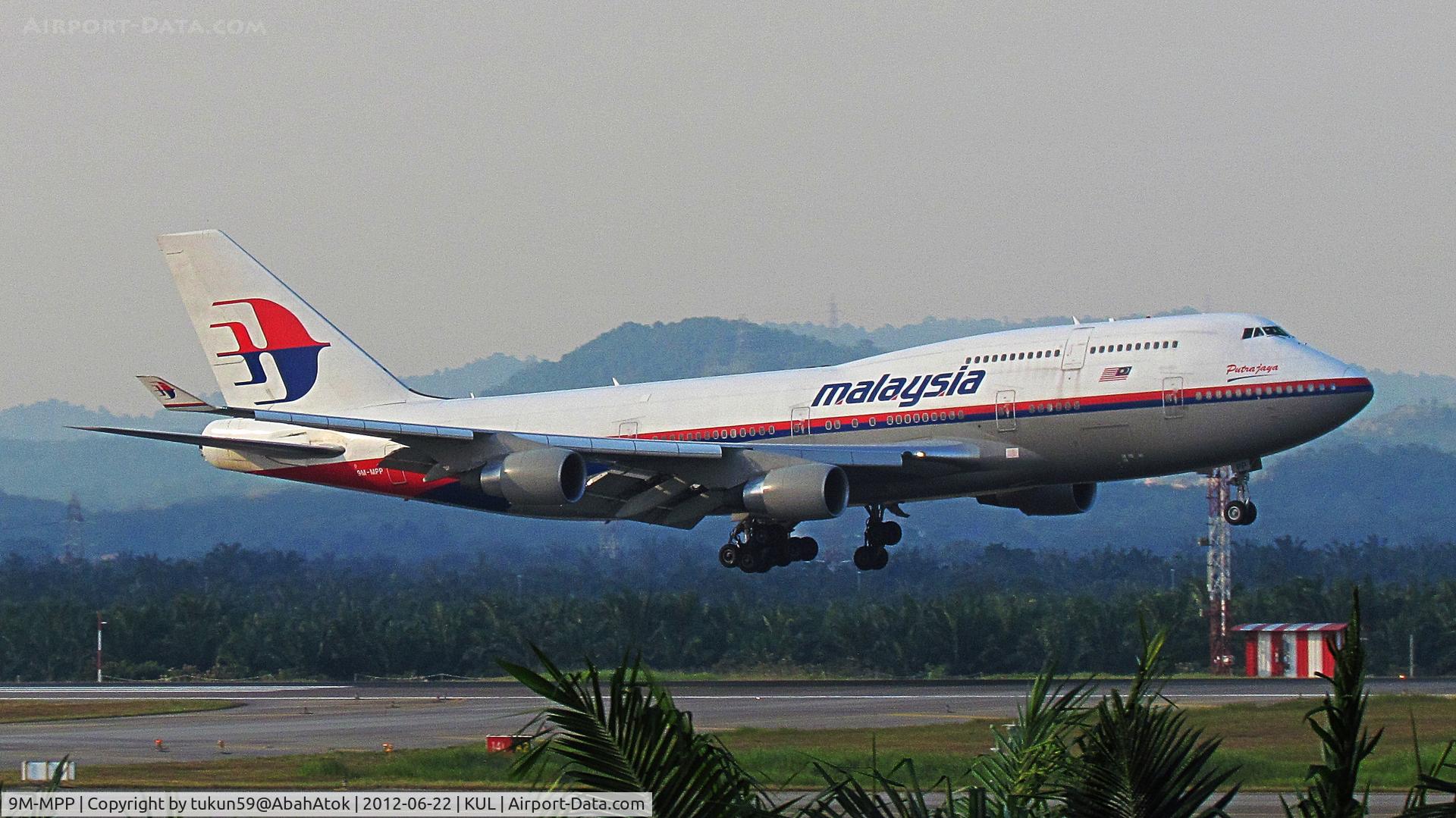 9M-MPP, 2002 Boeing 747-4H6 C/N 29900, Malaysia Airlines