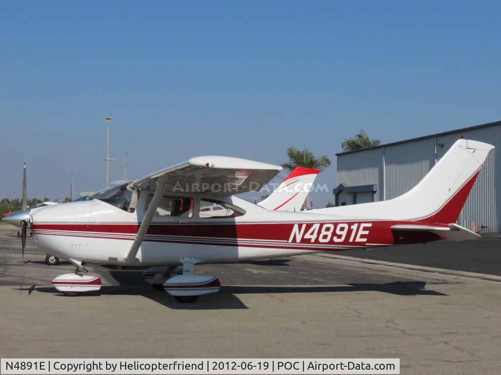 N4891E, 1982 Cessna 182R Skylane C/N 18268281, Parked in the north parking area for Howard Aviation