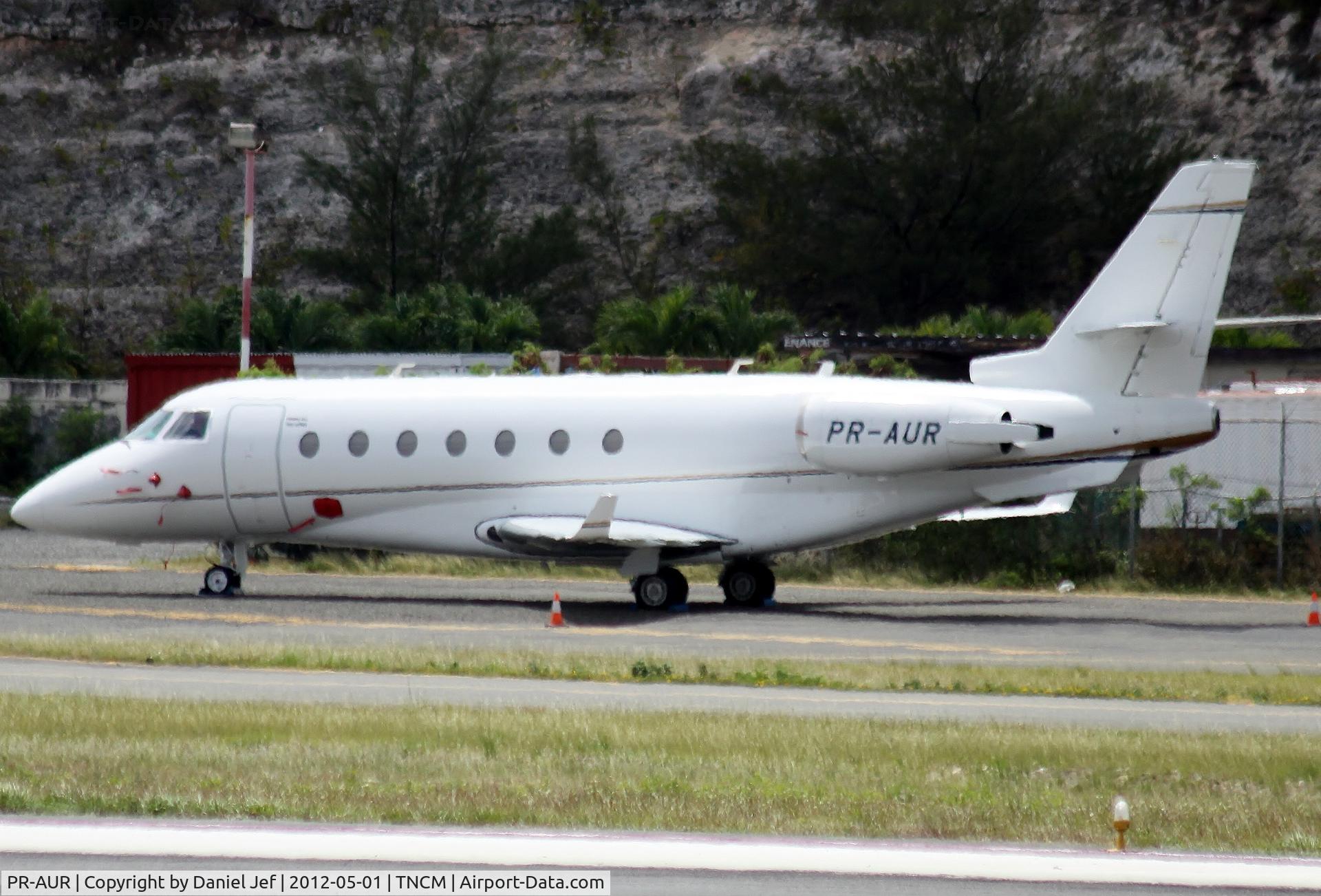 PR-AUR, 2006 Gulfstream Aerospace G200 C/N 140, PR-AUR