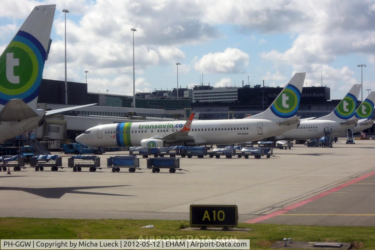 PH-GGW, 2010 Boeing 737-8EH C/N 35831, Transavia galore