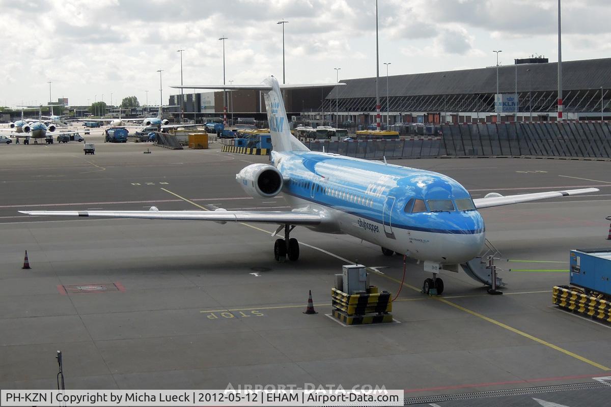 PH-KZN, 1995 Fokker 70 (F-28-0070) C/N 11553, At Schiphol
