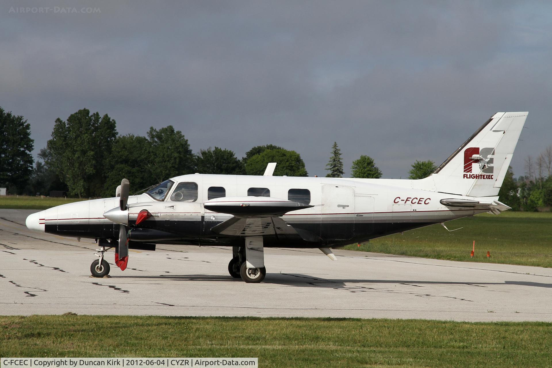 C-FCEC, 1981 Piper PA-31T2 Cheyenne IIXL C/N 31T-8166030, Freight operations Navajo
