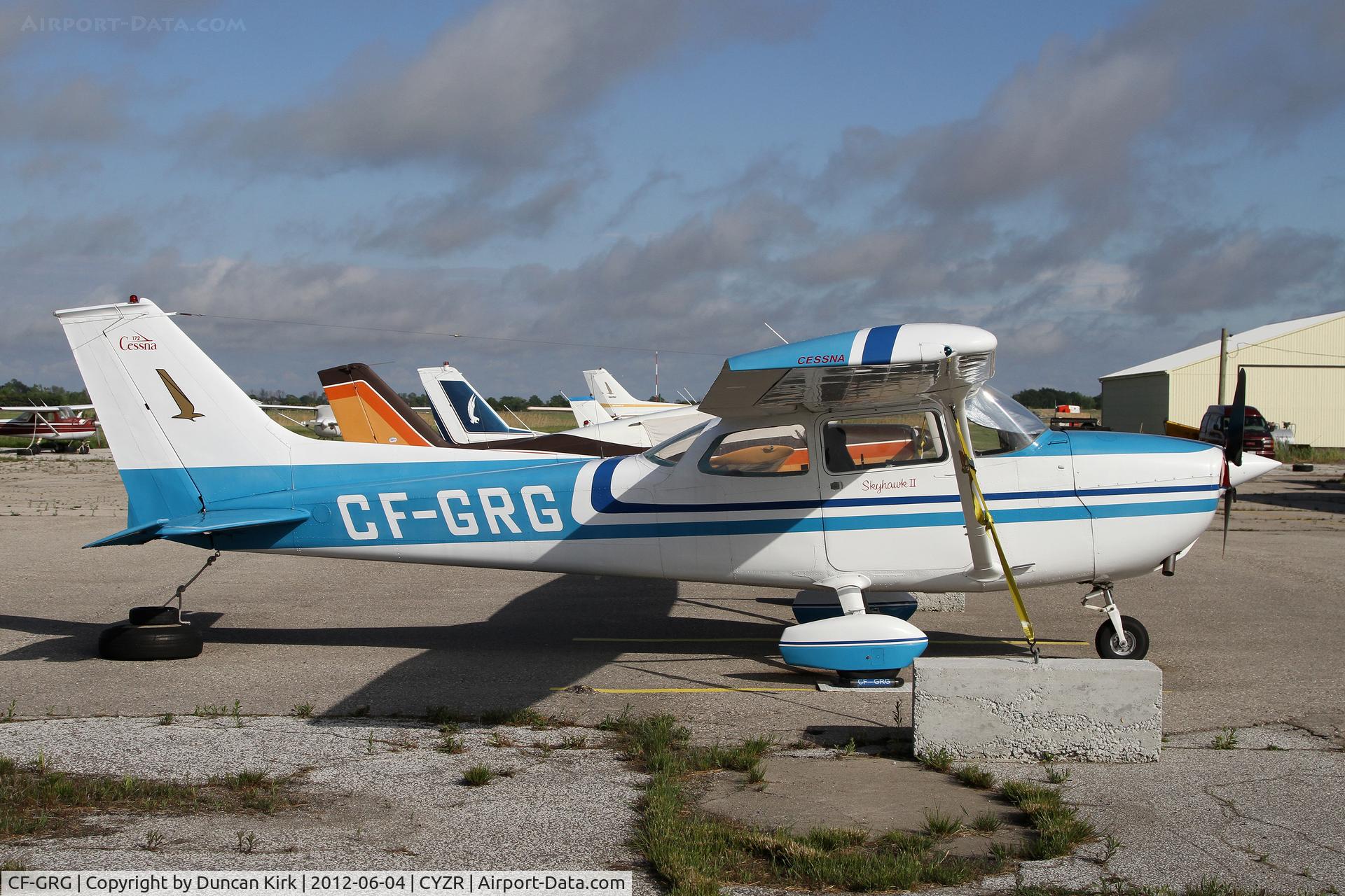 CF-GRG, 1973 Cessna 172M C/N 17262159, Nice evening shot at Sarnia