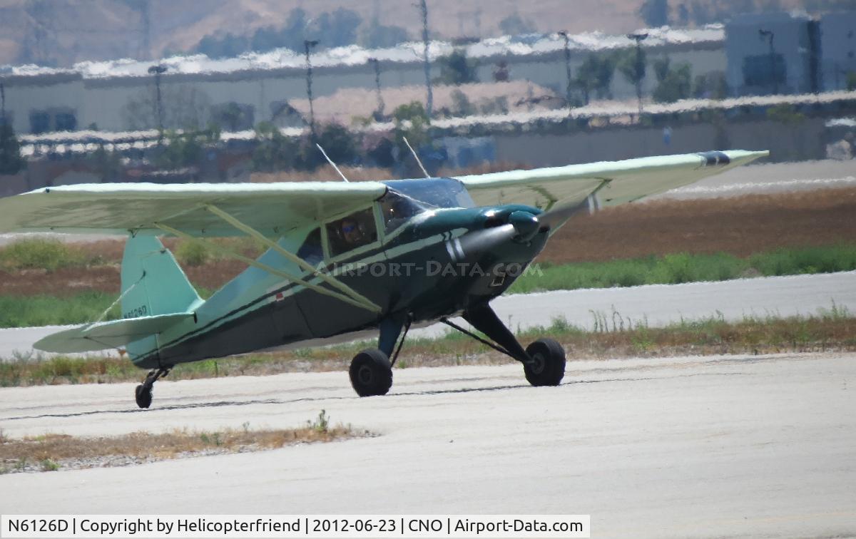 N6126D, 1957 Piper PA-22-150 Tri-Pacer C/N 22-4770, Stopped awaiting permission to enter taxiway after landing