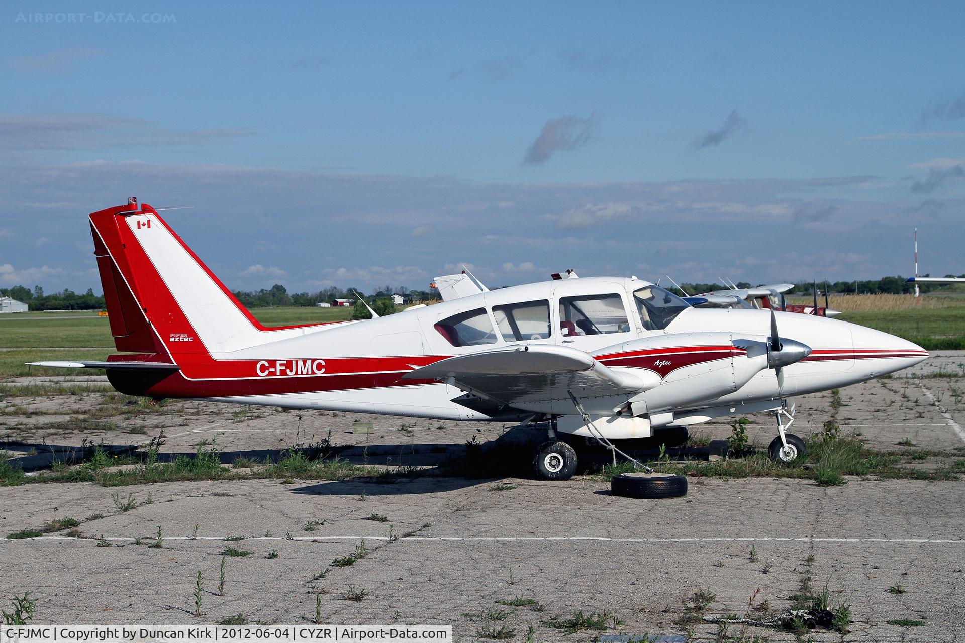 C-FJMC, 1965 Piper PA-23-250 C/N 27 3052, Sharp looking Aztec