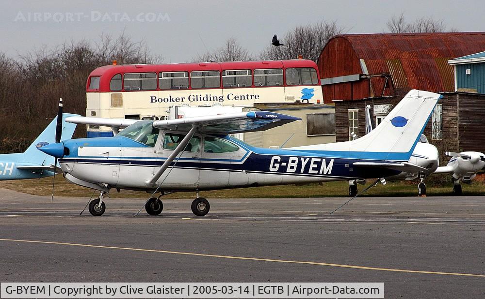 G-BYEM, 1979 Cessna R182 Skylane RG C/N R182-00822, Ex: N737FT > D-EVLI > N494 > G-BYEM - Originally owned to, Swiftair Ltd in January 1999 and currently with Wycombe Air Centre Ltd  since October 2000