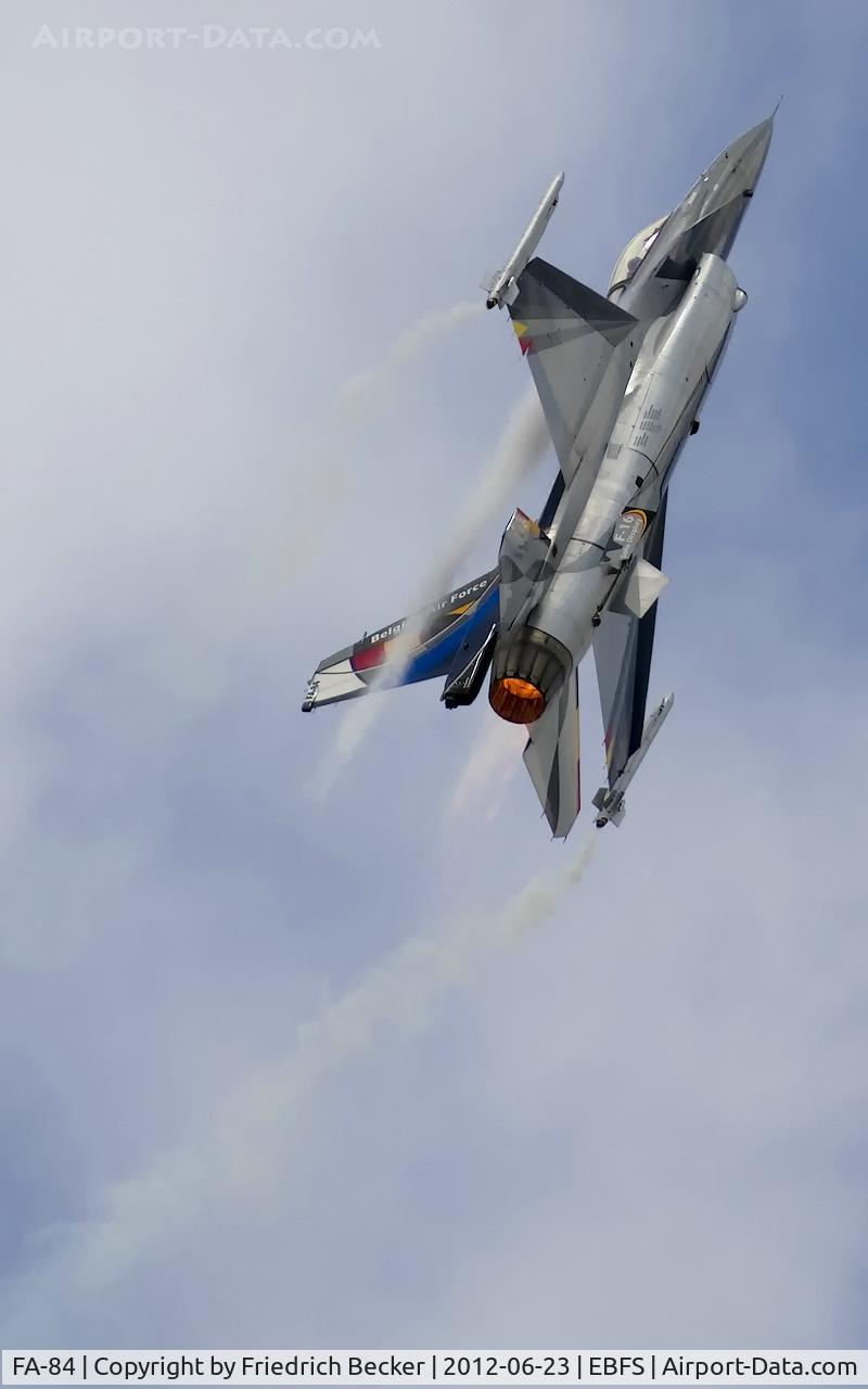 FA-84, 1980 SABCA F-16AM Fighting Falcon C/N 6H-84, flying display