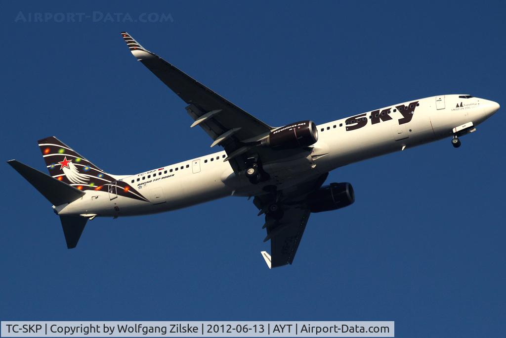 TC-SKP, 2009 Boeing 737-94X/ER C/N 36087, visitor