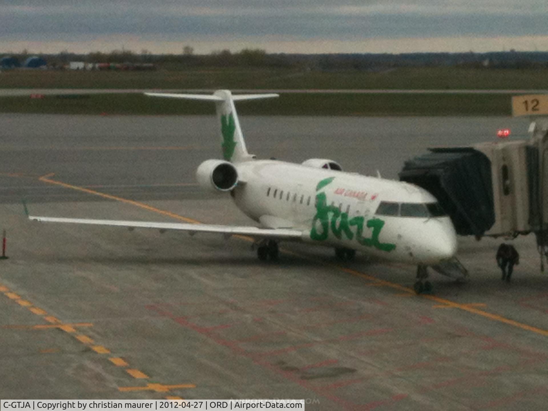 C-GTJA, 2004 Bombardier CRJ-200ER (CL-600-2B19) C/N 7966, Aircanada JAZZ