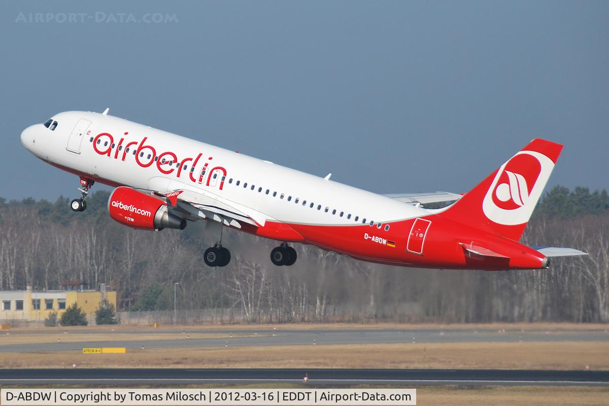 D-ABDW, 2009 Airbus A320-214 C/N 3945, 