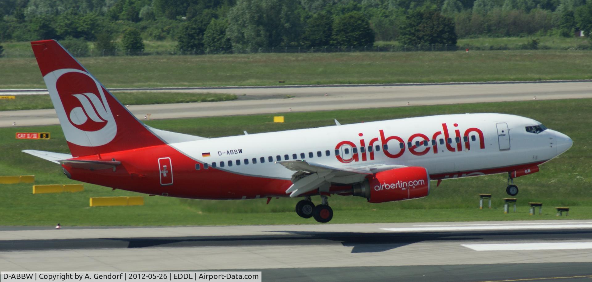D-ABBW, 2002 Boeing 737-76Q C/N 30642, Air Berlin, seen here shortly before touch down at Düsseldorf Int´l (EDDL)