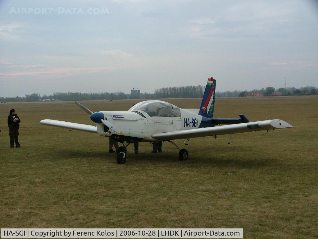 HA-SGI, 1983 Zlin Z-142 C/N 0314, Dunakeszi