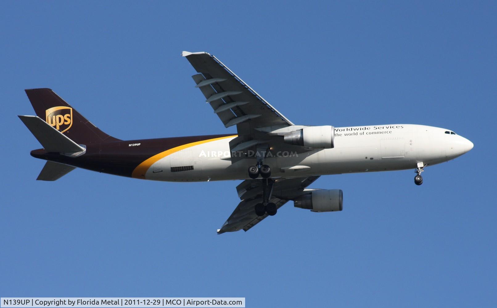 N139UP, 2001 Airbus A300F4-622R(F) C/N 0822, UPS A300