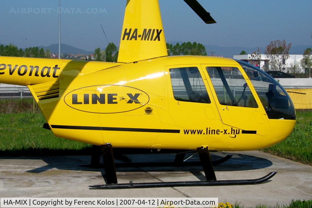 HA-MIX, 1999 Robinson R44 Astro C/N 0650, Budakalász