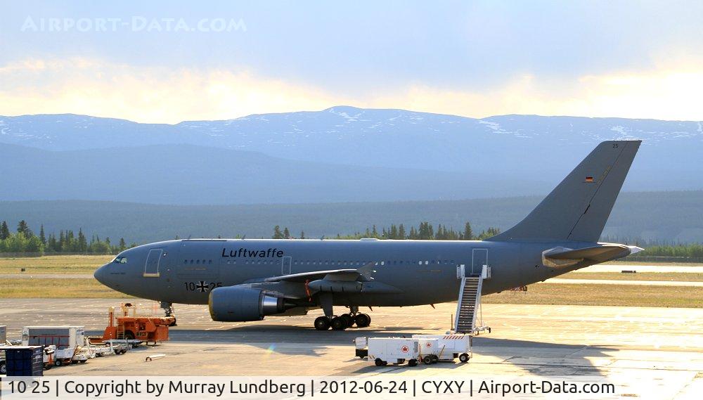 10 25, 1988 Airbus A310-304/MRTT C/N 484, On the ramp at Whitehorse, Yukon overnight, en route to a NATO exercise in Alaska.