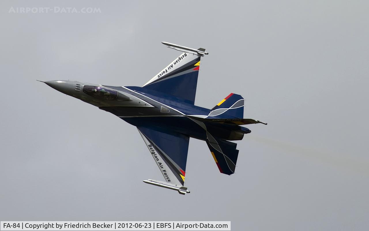 FA-84, 1980 SABCA F-16AM Fighting Falcon C/N 6H-84, flying display