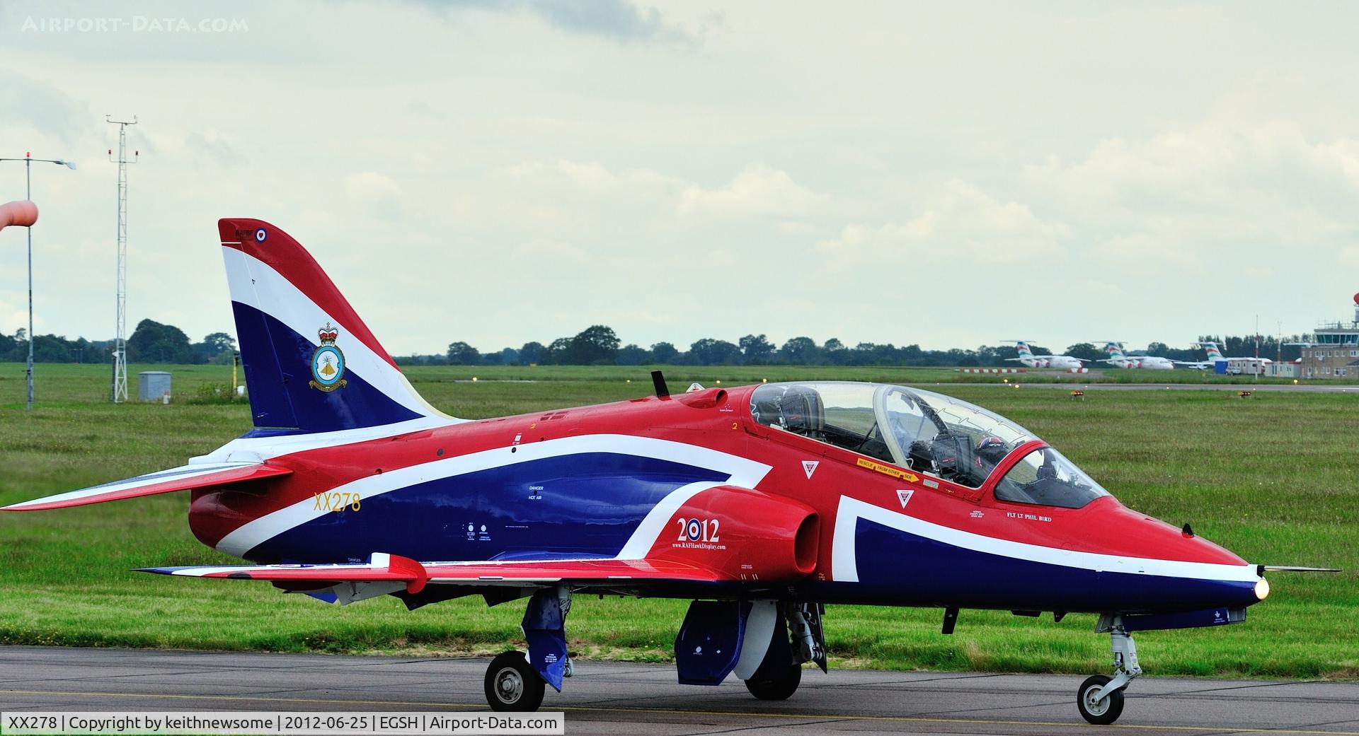 XX278, 1978 Hawker Siddeley Hawk T.1A C/N 103/312103, Taxying out to display at Lowestoft today.