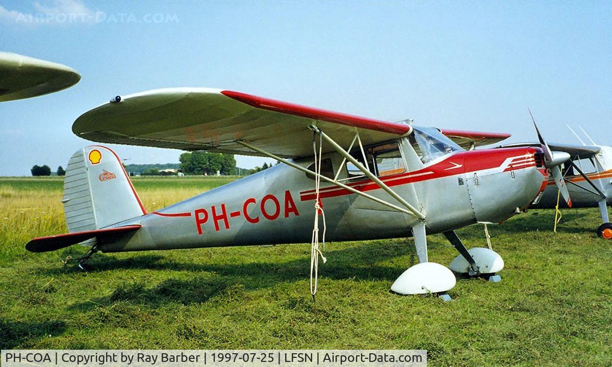 PH-COA, 1948 Cessna 140 C/N 14737, Displayed here.