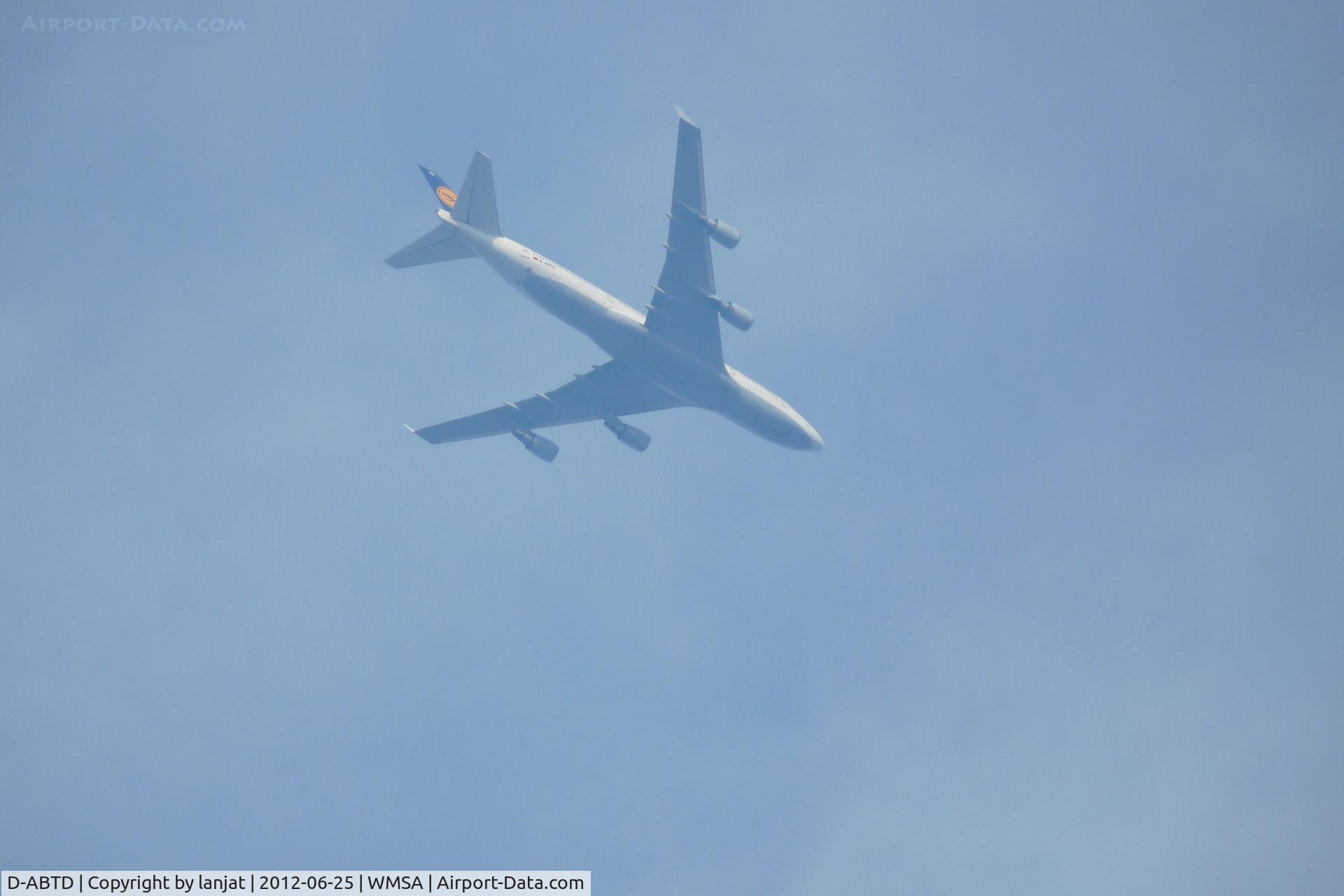 D-ABTD, 1990 Boeing 747-430M C/N 24715, En route to WMKK 14L