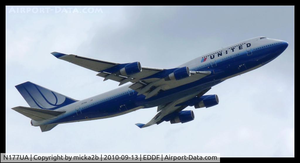 N177UA, 1990 Boeing 747-422 C/N 24384, Take off