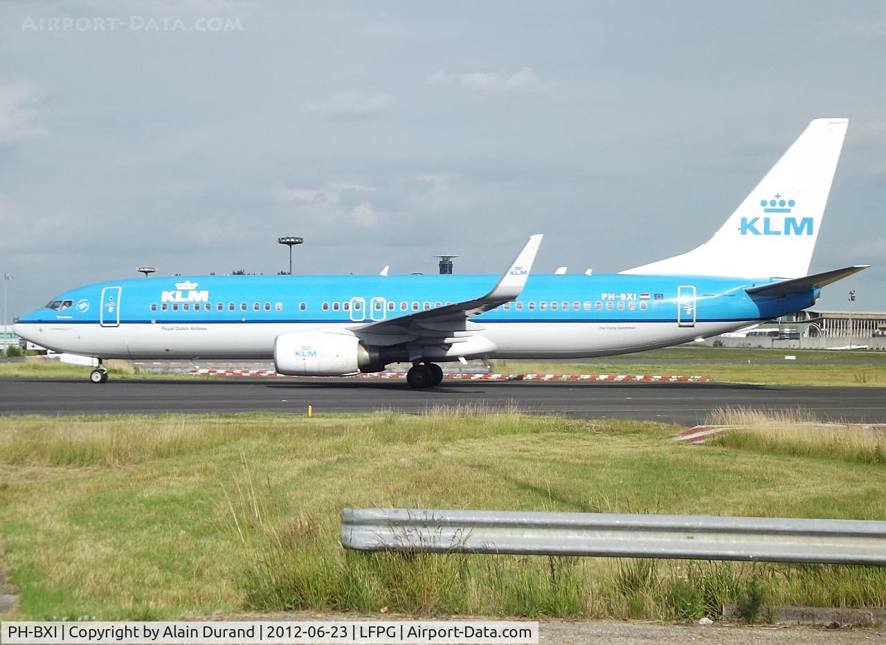 PH-BXI, 2000 Boeing 737-8K2 C/N 30358, C/N 633, Winglets were added in 2008. Fleet number XI-309.