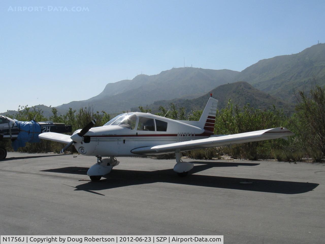 N1756J, 1968 Piper PA-28-140 C/N 28-24175, 1968 Piper PA-28-140 CHEROKEE, Lycoming O-320-E2A 150 Hp