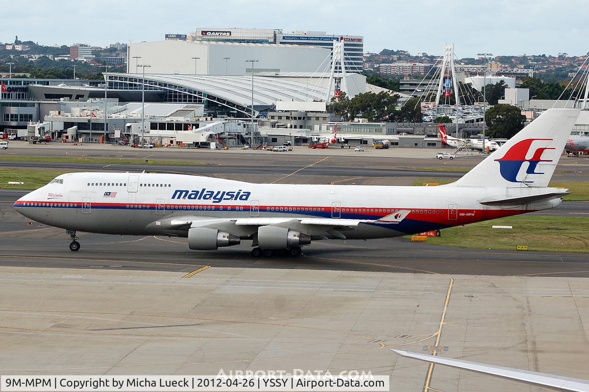 9M-MPM, 1998 Boeing 747-4H6 C/N 28435, At Sydney
