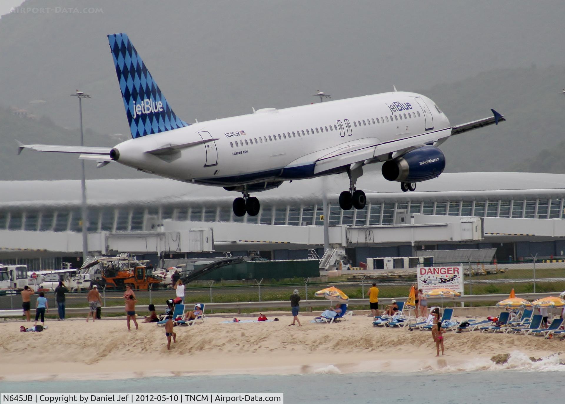 N645JB, 2006 Airbus A320-232 C/N 2900, N645JB