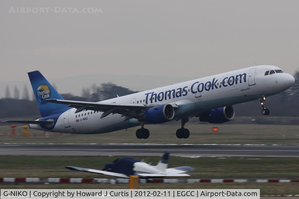 G-NIKO, 2000 Airbus A321-211 C/N 1250, Thomas Cook