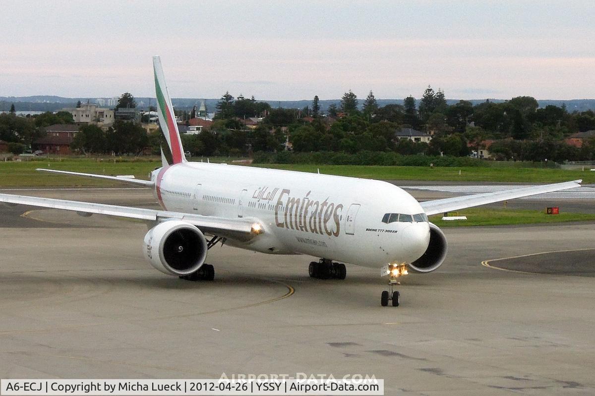 A6-ECJ, 2008 Boeing 777-31H/ER C/N 35583, At Sydney