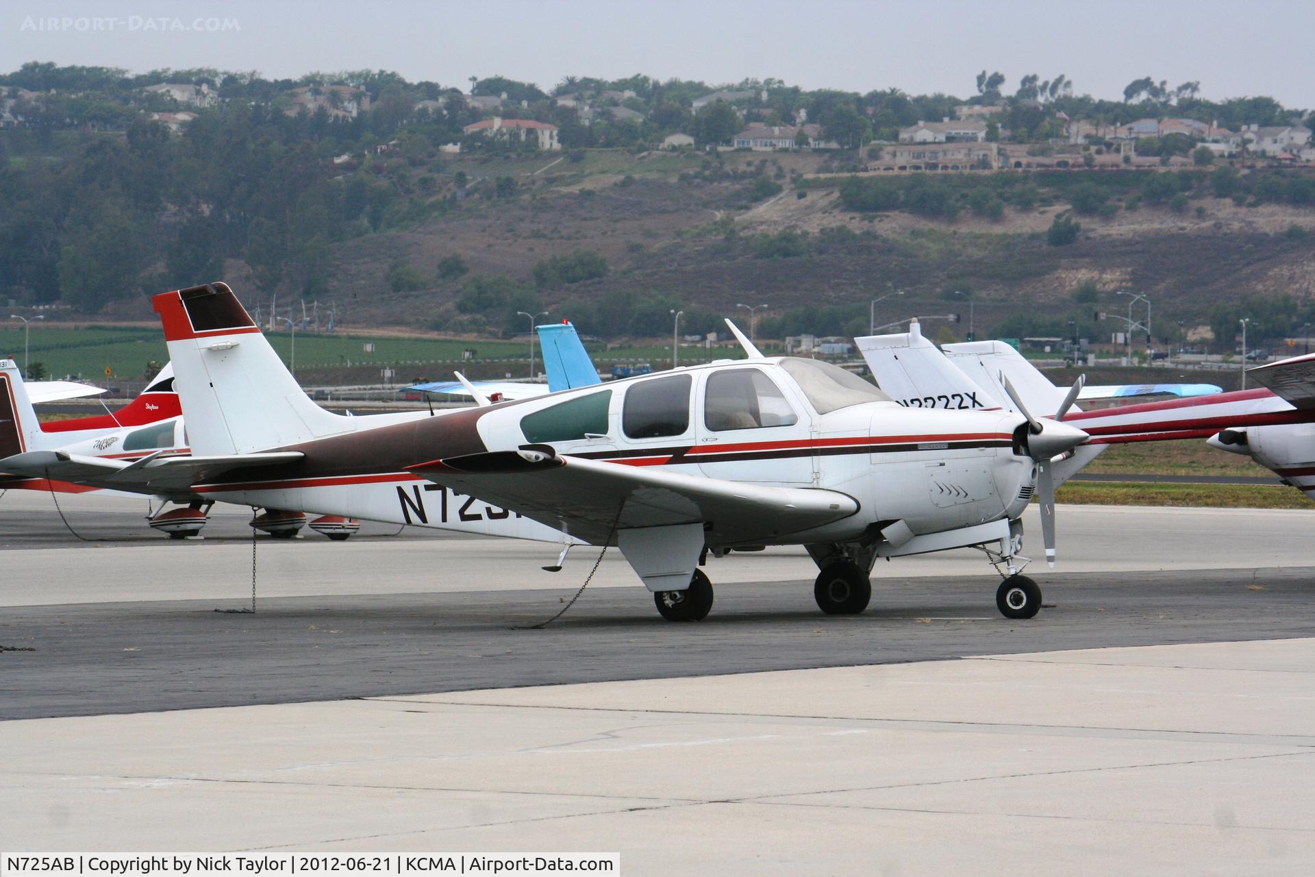 N725AB, 1969 Beech F33 Bonanza C/N CD-1238, Front shot