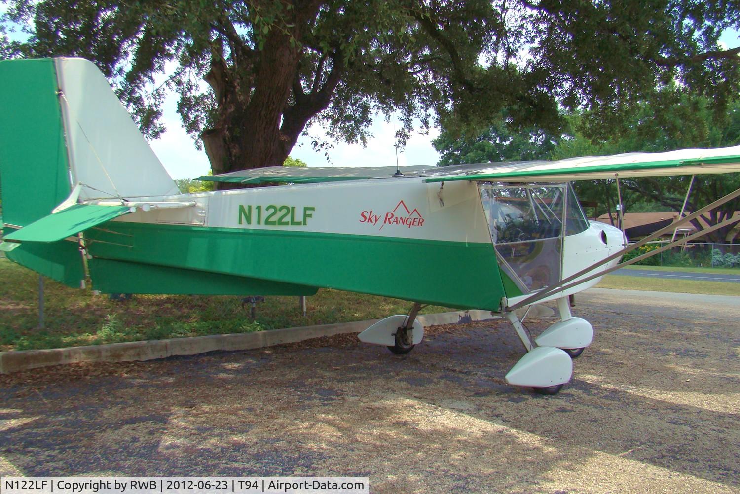 N122LF, Skyranger II C/N SKR0603698, Parked