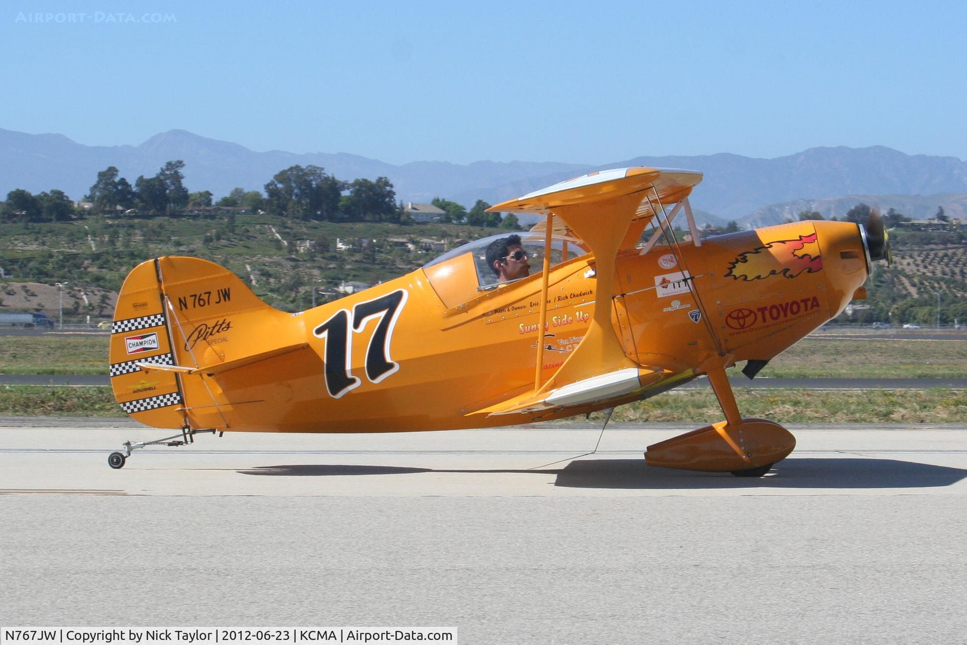 N767JW, 1971 Pitts S-1 Special C/N 7777, Taxiing